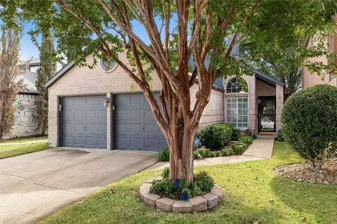 2956 S Bend Dr, Dallas, TX 75229