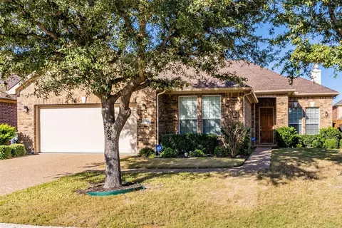 2605 Greyhawk Dr, Little Elm, TX 75068