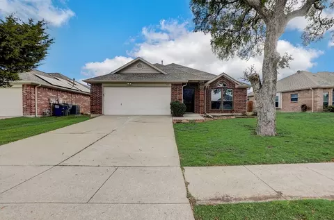 2131 Shady Bend Cir, Little Elm, TX 75068
