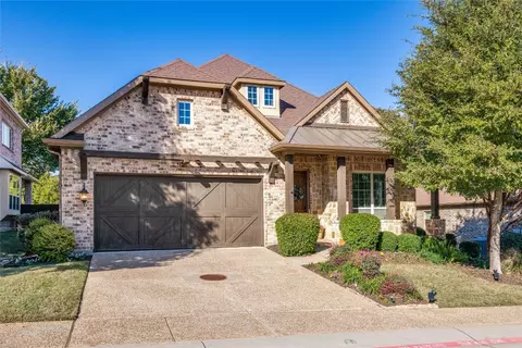 412 Carly Dr, Grapevine, TX 76051