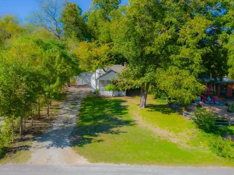 9233 E Lake Highlands Dr, Dallas, TX 75218