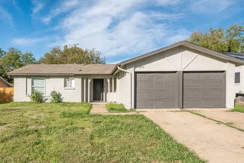 3702 Lindsey Ct, Arlington, TX 76015