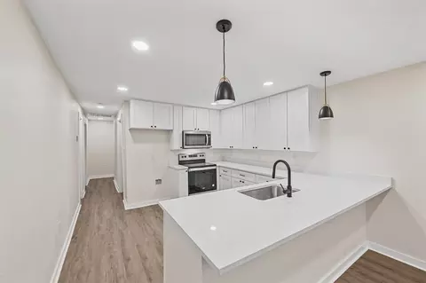 2002 Canyon St, Dallas, TX 75203