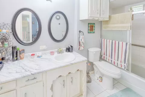 511 E Thomas St, Pilot Point, TX 76258 photo 8