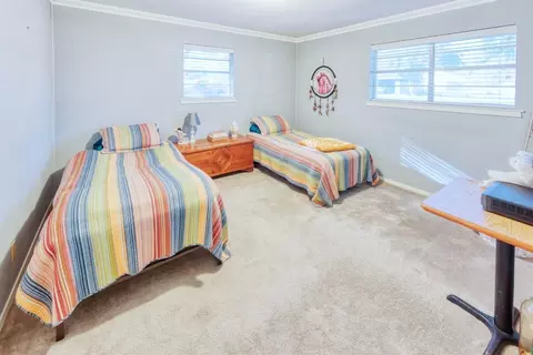511 E Thomas St, Pilot Point, TX 76258 photo 11