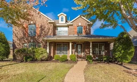 3924 Fens Dr, Carrollton, TX 75007