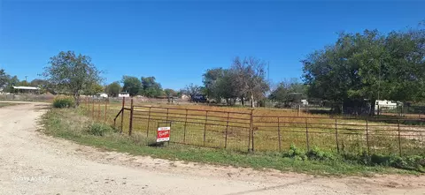 210 W Elm St W, Gustine, TX 76455