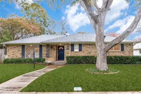 5543 Ledgestone Dr, Dallas, TX 75214