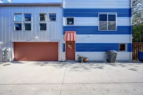 1214 Urban Lofts Dr, Dallas, TX 75215
