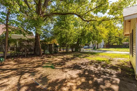 100 E Division, Pilot Point, TX 76258 photo 17