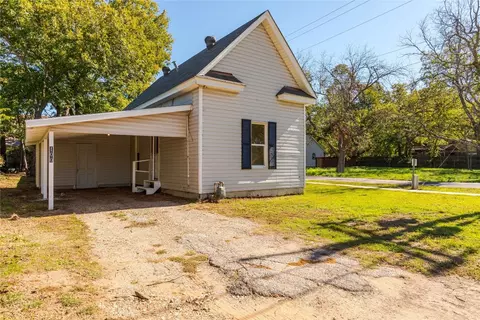 100 E Division, Pilot Point, TX 76258 photo 16