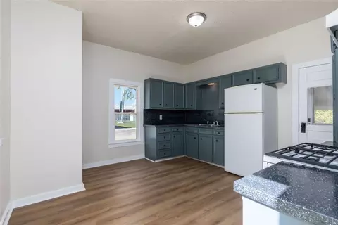 100 E Division, Pilot Point, TX 76258 photo 11