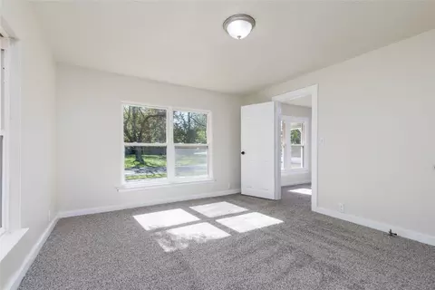 100 E Division, Pilot Point, TX 76258 photo 4