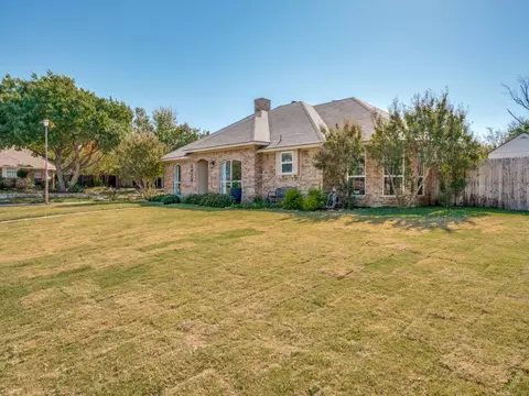 2624 Kingsridge Dr, Dallas, TX 75287