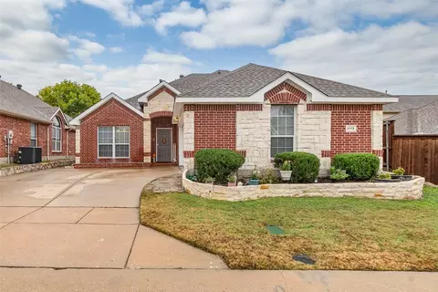 8113 Desert Dunes Trl, Mckinney, TX 75070