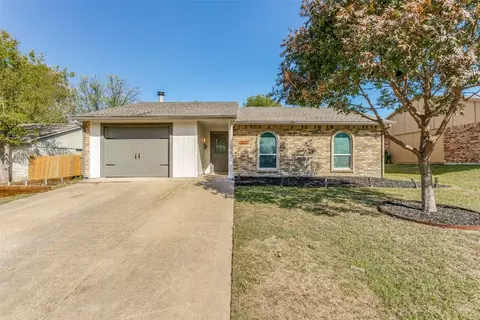 527 Hanover Dr, Allen, TX 75002