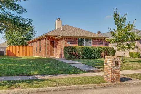 205 Piccadilly Cir, Wylie, TX 75098