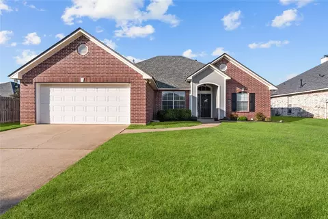 304 Fletcher Dr, Bossier City, LA 71112