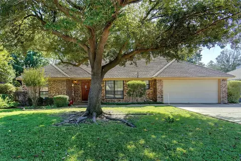 1414 Kings Row, Denton, TX 76209