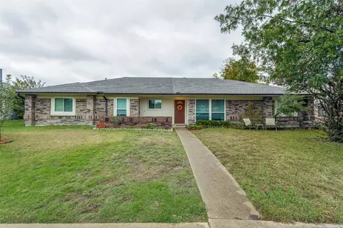 2211 Ember Lee Dr, Garland, TX 75040