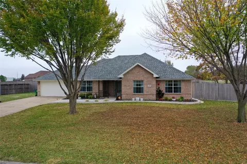 200 Grant Dr, Royse City, TX 75189