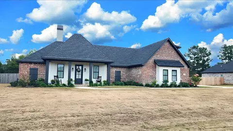 233 Marble Pl, Haughton, LA 71037