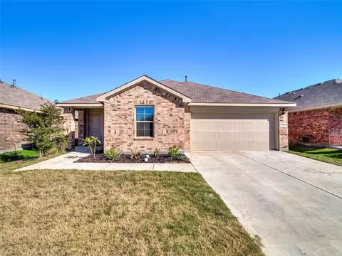 10361 Fort Elliott Trl, Crowley, TX 76036