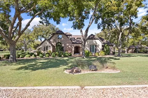 7402 Hanover Ct, Granbury, TX 76049