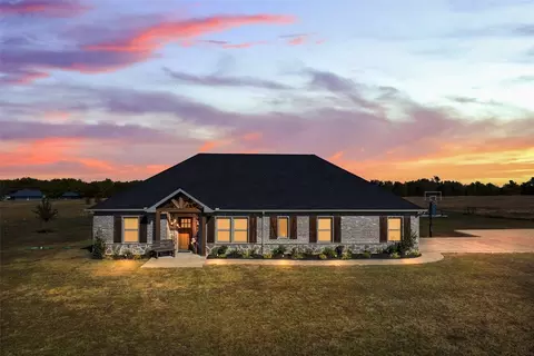 1306 Mary Fitch Rd, Sherman, TX 75090