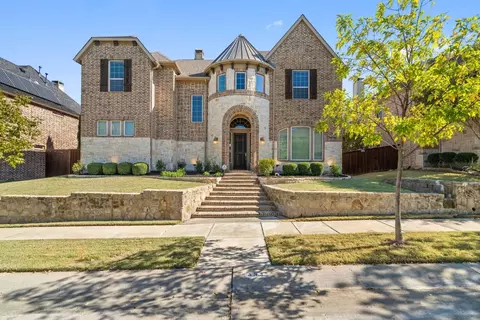 533 Lavaine Ln, The Colony, TX 75056