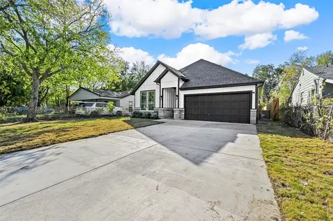 2429 Fairfax St, Grand Prairie, TX 75050