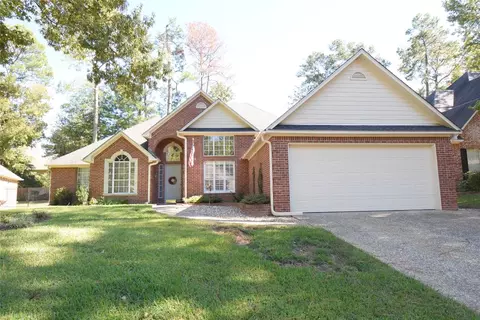 3740 Long Leaf Dr, Tyler, TX 75707