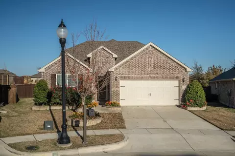 3401 Easterly Ln, Northlake, TX 76226