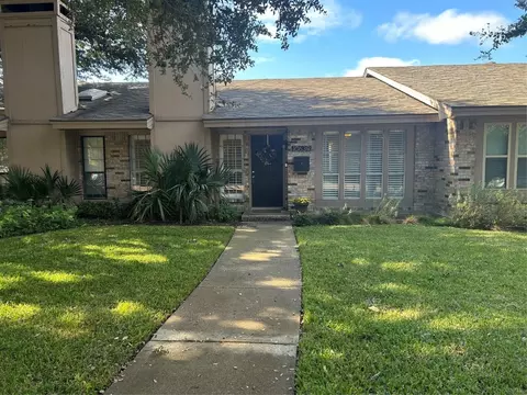 10639 Stone Canyon Rd #17, Dallas, TX 75230