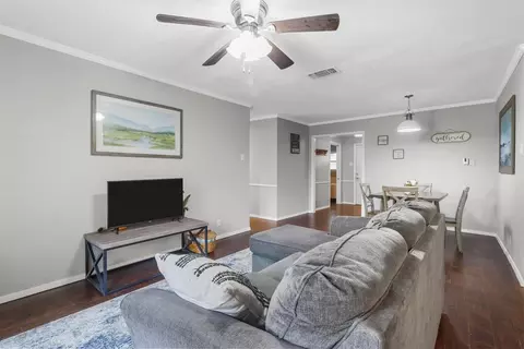 937 Maple St, Howe, TX 75459 photo 6