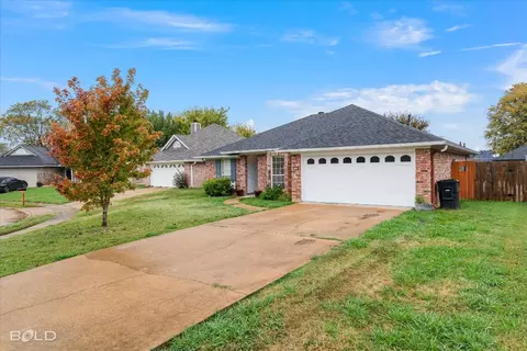 3304 Williamsburg Dr, Bossier City, LA 71112