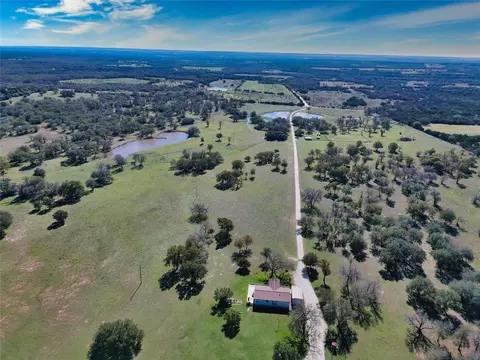 1924 County Rd 2440, Iredell, TX 76649