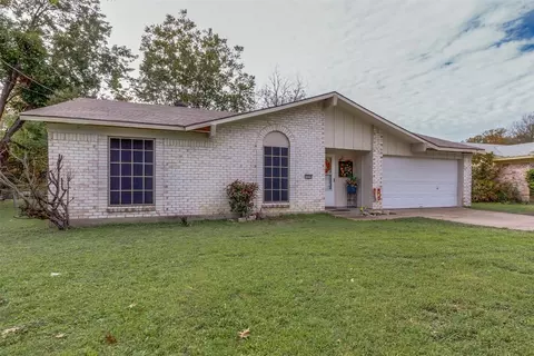 1228 Venus St, Cedar Hill, TX 75104
