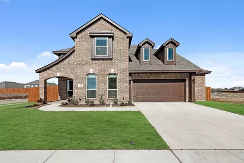 153 Fireberry Dr, Glenn Heights, TX 75154