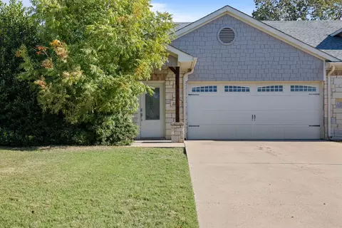2226 Cobblestone Ct, Granbury, TX 76049