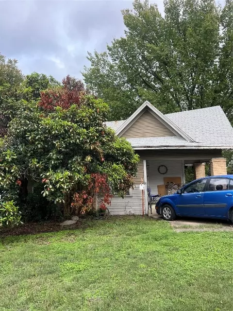 3217 Travis Ave, Fort Worth, TX 76110