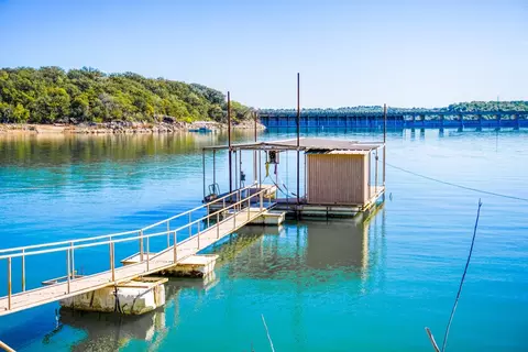 609 N Shore Dr, Cisco, TX 76437