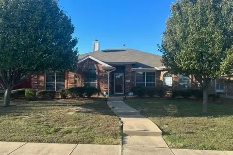 3523 Rosewood Ln, Sachse, TX 75048