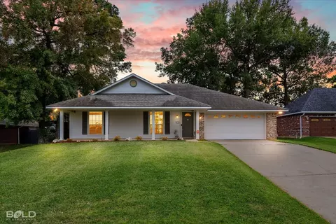 3715 Crestview Dr, Shreveport, LA 71119