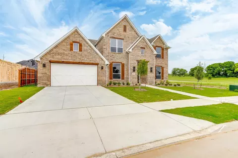 608 Bluff Pt, Haslet, TX 76052