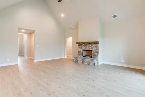 Living - 608 Bluff Pt, Haslet, TX 76052 photo 1 of 2