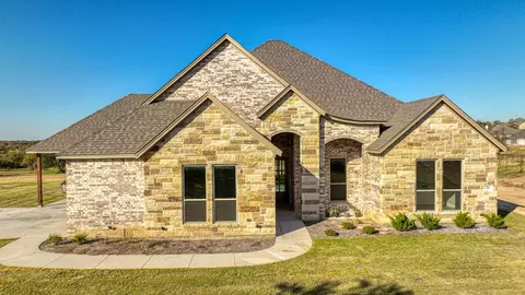 120 Kathy Stephens Ave, Springtown, TX 76082