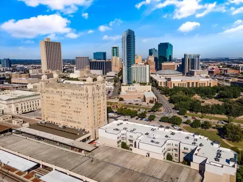 201 W Lancaster Ave #321, Fort Worth, TX 76102
