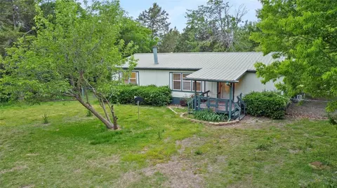 131 Navajo Dr, Gordonville, TX 76245