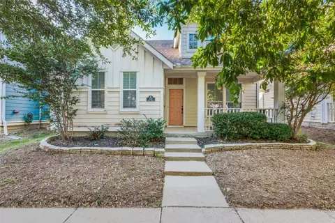 1013 Grey Fox Dr, Savannah, TX 76227